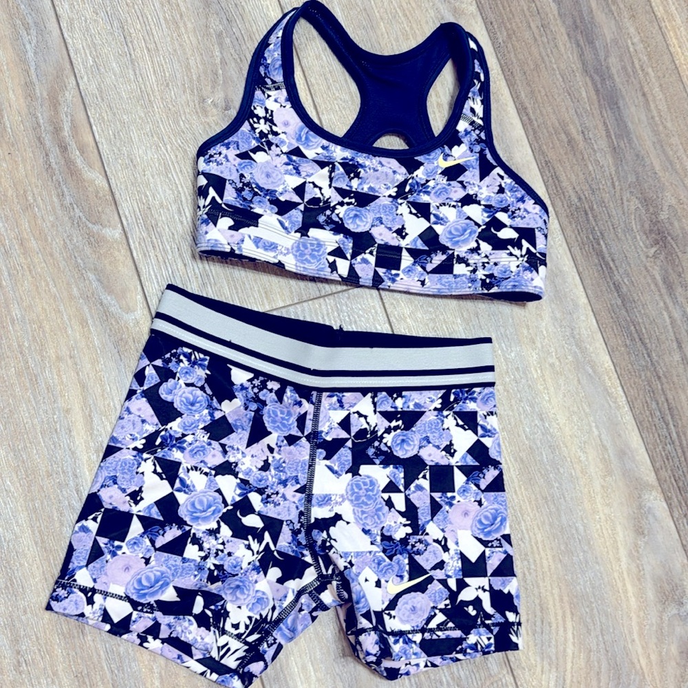 Nike Pro Dri-Fit girls